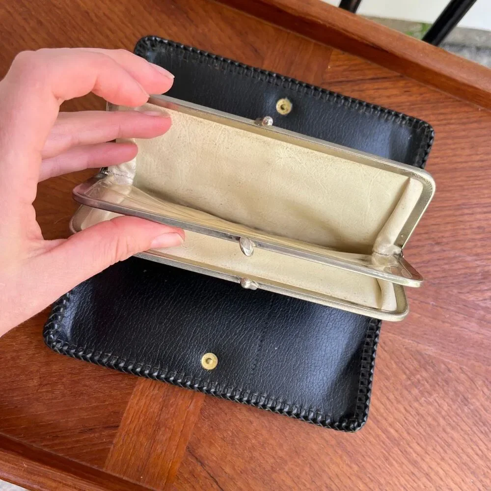 VTG 60s 70s Artisan Hand-Laced Leather Wallet Clutch Folk Art Boho Mod